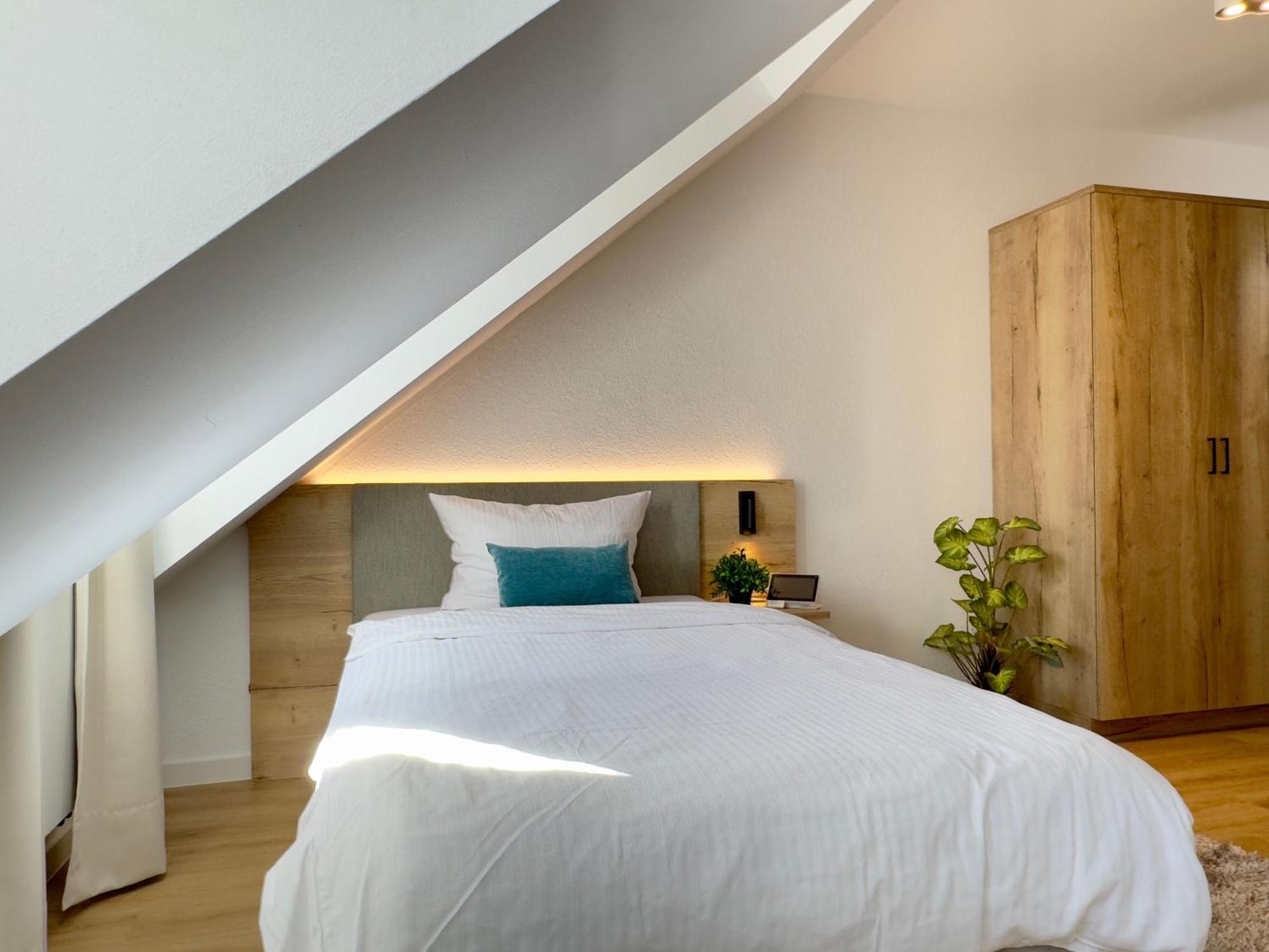 Living & Serviced Apartments By Blauer Wolf 군젠하우젠 외부 사진