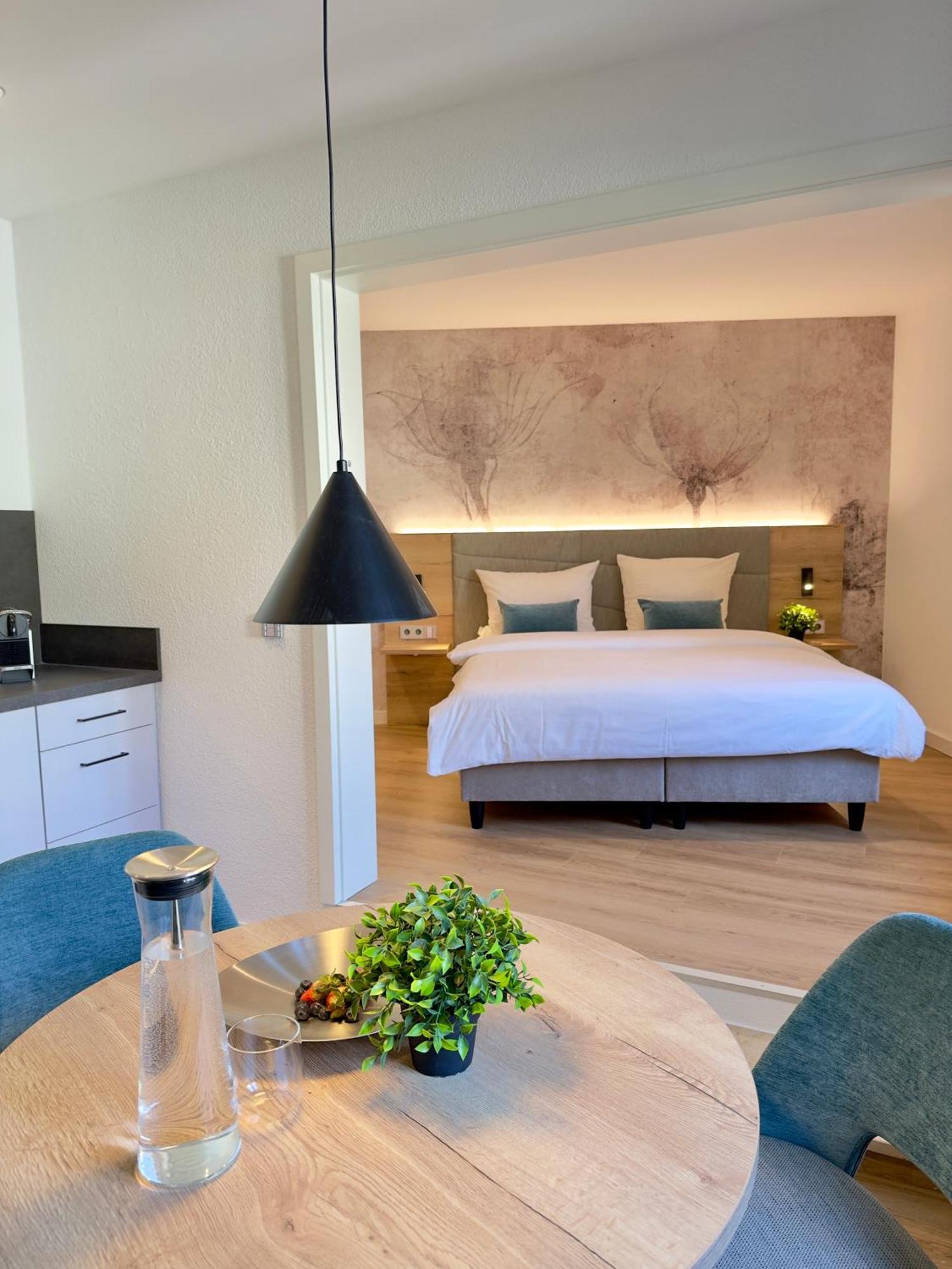 Living & Serviced Apartments By Blauer Wolf 군젠하우젠 외부 사진