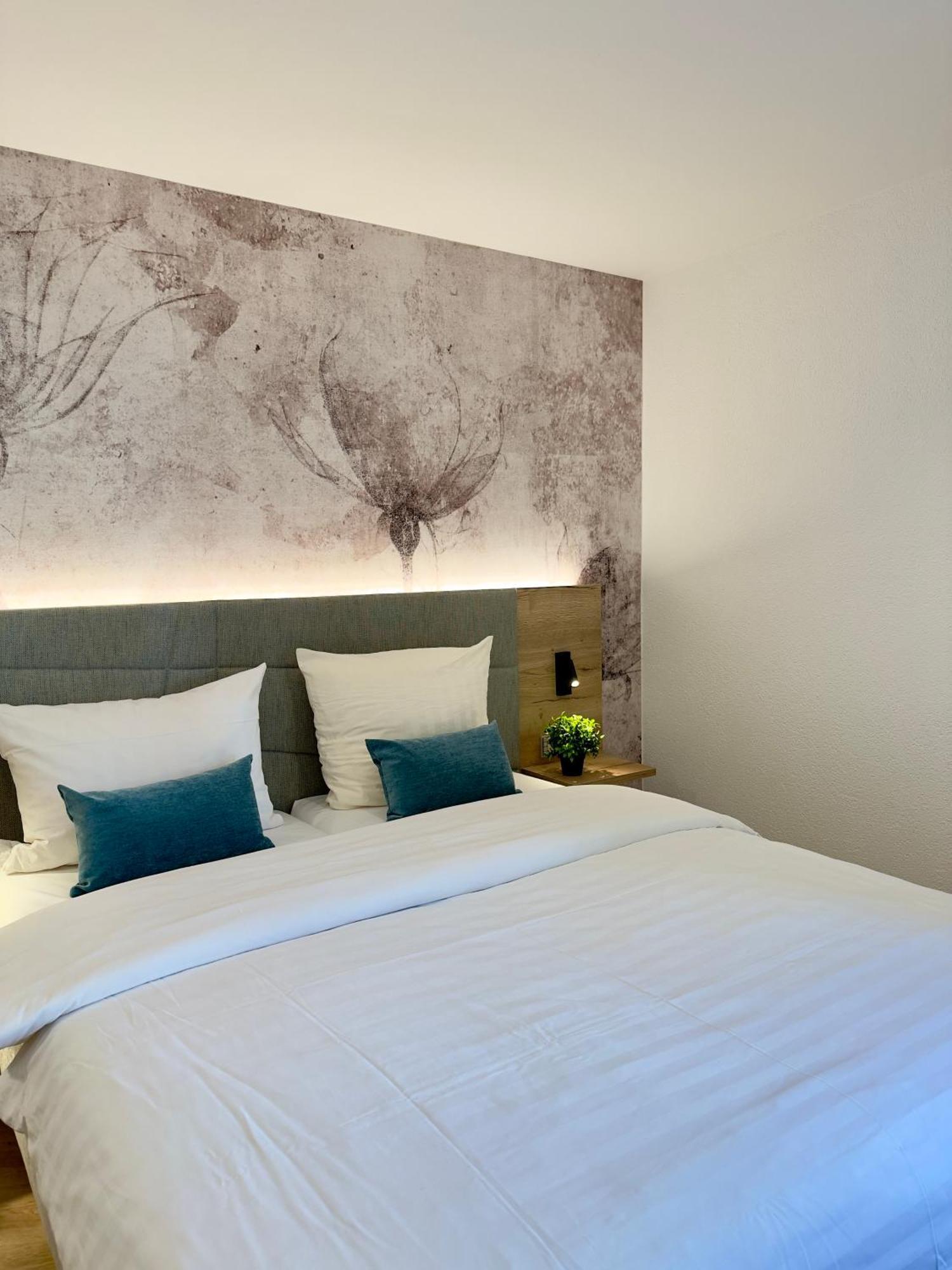 Living & Serviced Apartments By Blauer Wolf 군젠하우젠 외부 사진
