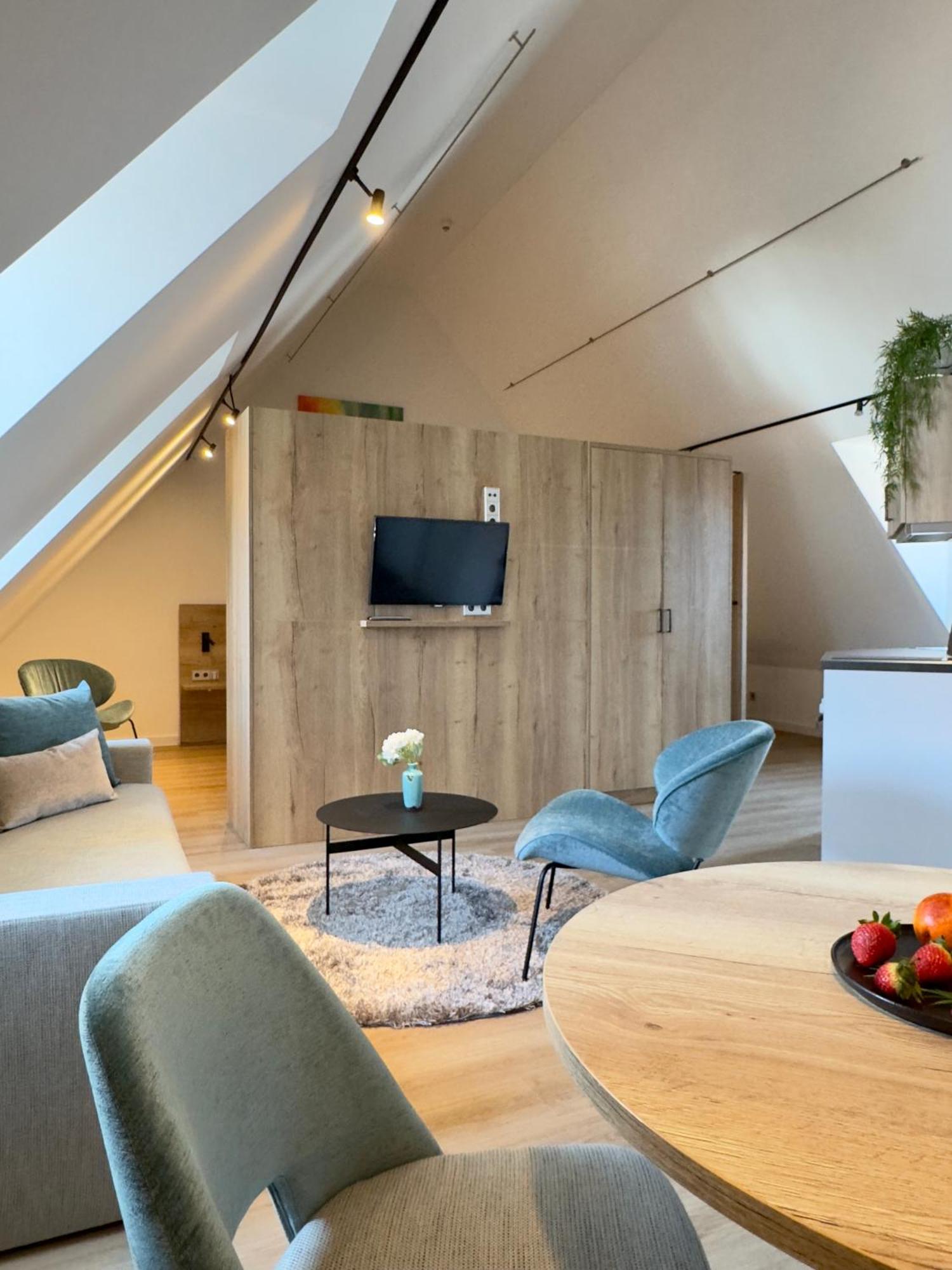 Living & Serviced Apartments By Blauer Wolf 군젠하우젠 외부 사진