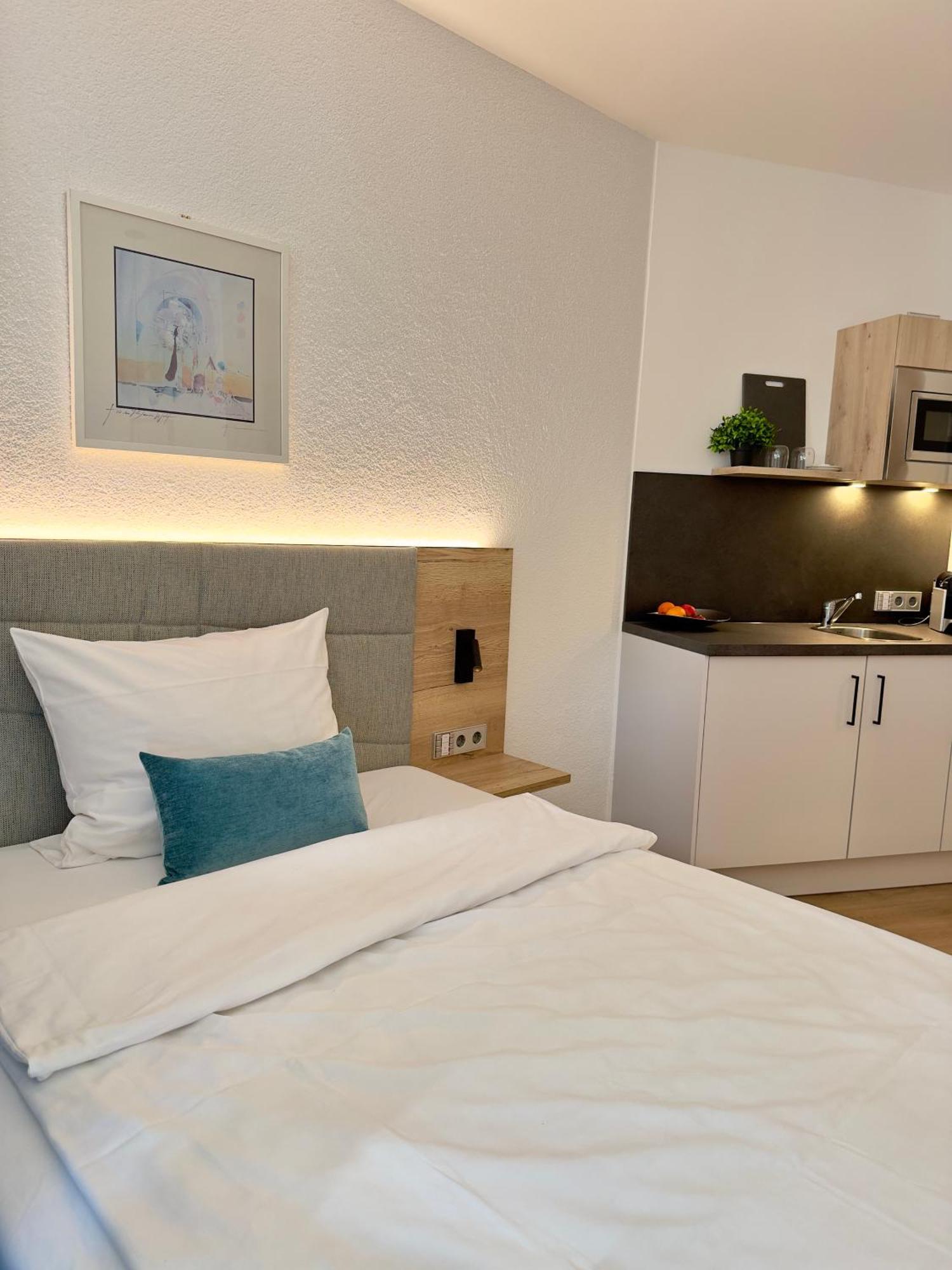 Living & Serviced Apartments By Blauer Wolf 군젠하우젠 외부 사진